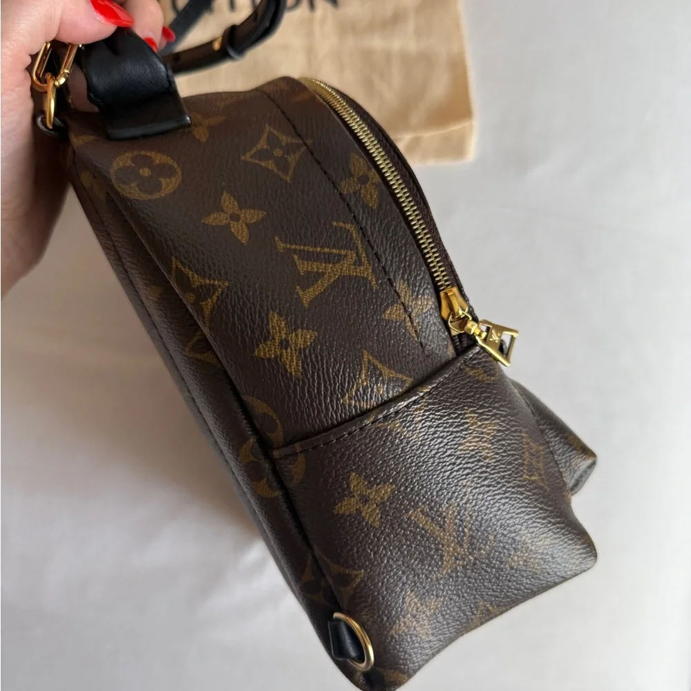 Authentic Louis Vuitton Palm Springs mini backpack purse with box & dust bag - Picture 8 of 16